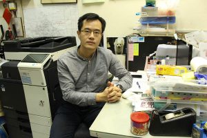 黃大仙區議員黃逸旭指無障礙設計對長者來說是基本需要。